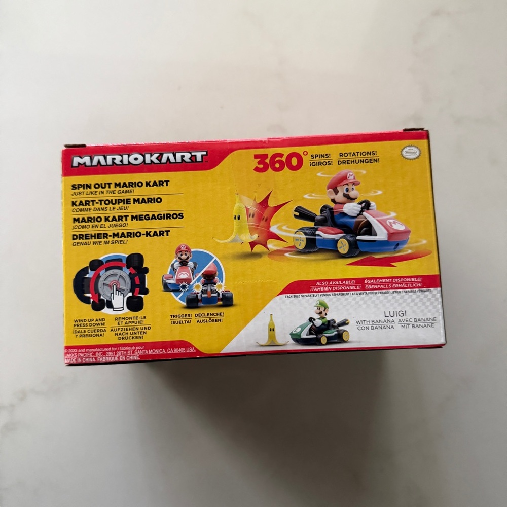 Mario Kart Spin Out Figure Set with Banana Accessory – Jakks Pacific - Picture 3 of 5